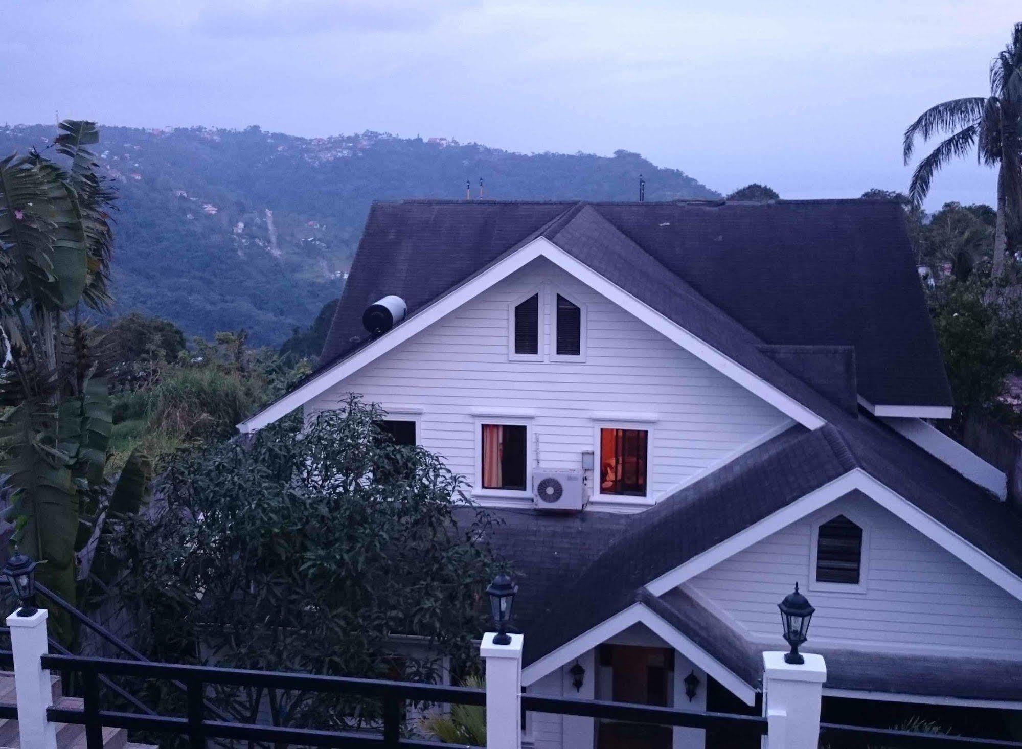 Chateau Beatrice Tagaytay City Exterior photo